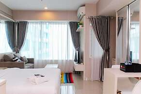 Comfort And Best Deal Studio At Grand Kamala Lagoon Apartment