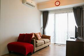 Cozy Living And Modern 2Br Puri Garden Apartment
