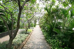 Comfortable And High Floor 2Br Apartment At Thamrin Residence