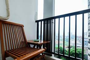 New Elegant Studio Signature Park Grande Apartment