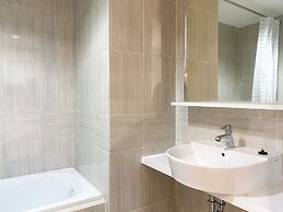 Relaxing Studio At Vasanta Innopark Apartment