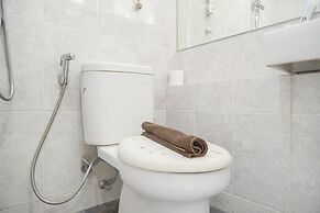 Good Deal And Homey Studio Bassura City Apartment