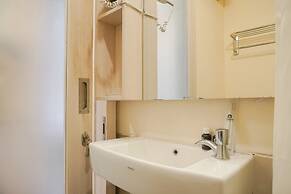 Good Deal And Restful Studio Kebayoran Icon Apartment