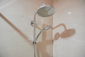 Strategic And Comfy Studio Menteng Park Apartment