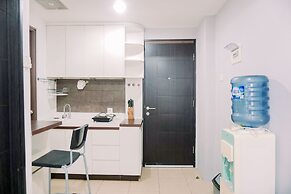 Warm And Cozy Stay 2Br Belmont Residence Puri Apartment