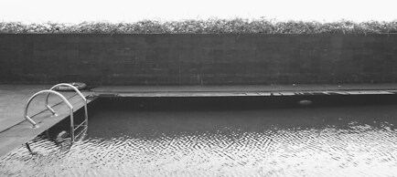 Warm And Cozy Stay 2Br Belmont Residence Puri Apartment