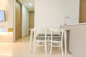 Modern Look And Nice 2Br Gold Coast Apartment Near Pik