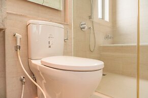 Modern Look And Nice 2Br Gold Coast Apartment Near Pik