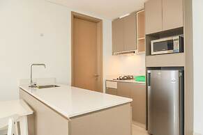 Modern Look And Nice 2Br Gold Coast Apartment Near Pik