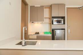 Modern Look And Nice 2Br Gold Coast Apartment Near Pik