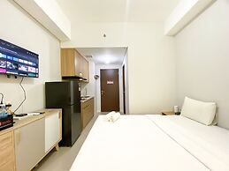 Serene Designed Studio Transpark Juanda Bekasi Timur Apartment