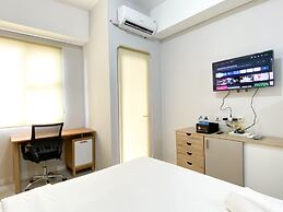 Serene Designed Studio Transpark Juanda Bekasi Timur Apartment
