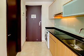 Modern Look Studio Room Menteng Park Apartment