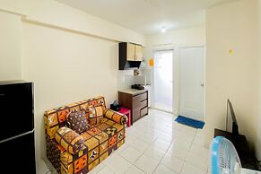 Homey And Comfort 2Br Green Pramuka City Apartment
