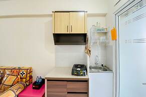 Homey And Comfort 2Br Green Pramuka City Apartment