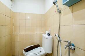 Homey And Comfort 2Br Green Pramuka City Apartment