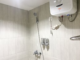 Minimalist And Nice Studio At Vasanta Innopark Apartment