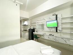 Minimalist And Nice Studio At Vasanta Innopark Apartment