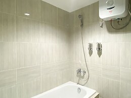 Homey And Modern 1Br At Vasanta Innopark Apartment