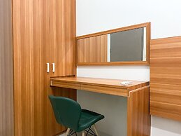 Homey And Modern 1Br At Vasanta Innopark Apartment