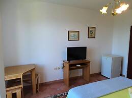 Oli - 20m From the Beach - 8 - R13