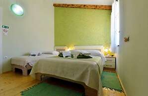 Stanza Diniano - With Pool - 3 - R3 Ruzmarin