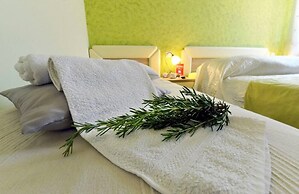 Stanza Diniano - With Pool - 3 - R3 Ruzmarin