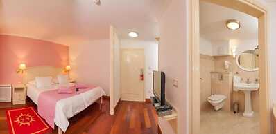 Beachfront Luxury Condos - R10-302