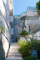 Beachfront Luxury Condos - R10-302