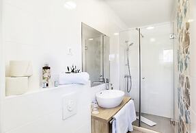 Boutique Rooms - With Pool - 1 - R101