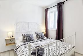 Boutique Rooms - With Pool - 5 - R202