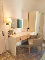 Ever Green Beach Apartments