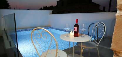 Boutique Rooms - With Pool - 7 - R301