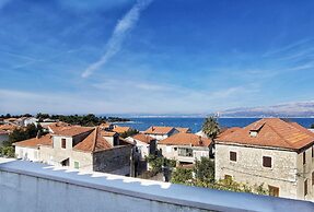 Boutique Rooms - With Pool - 7 - R301