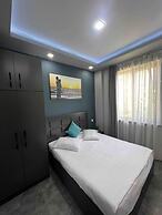 COMFORTABLE APARTMENT