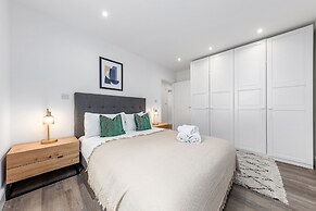 Sercasa - The Hyde - Hendon Station