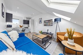 Sercasa - The Hyde - Hendon Station