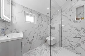 Sercasa - The Hyde - Hendon Station