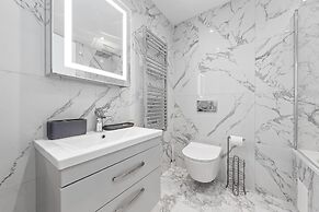 Sercasa - The Hyde - Hendon Station