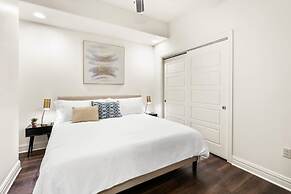 Austin Classy 1BD 1BA Apartment