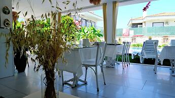 Lavinia Garden Alaçatı