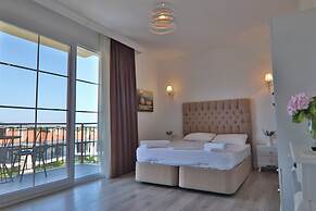 Lavinia Garden Alaçatı