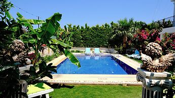 Lavinia Garden Alaçatı