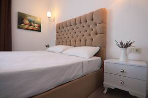 Lavinia Garden Alaçatı