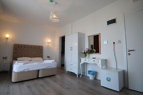 Lavinia Garden Alaçatı