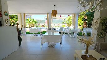 Lavinia Garden Alaçatı