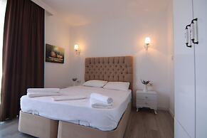 Lavinia Garden Alaçatı