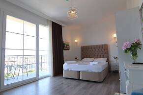 Lavinia Garden Alaçatı