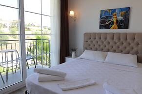 Lavinia Garden Alaçatı