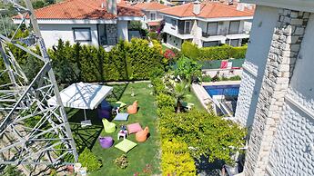 Lavinia Garden Alaçatı